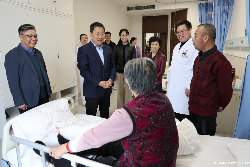 新春慰问暖人心 擘画蓝图启新程——省残联党组书记、理事长杨君看望慰问我院职工与患者